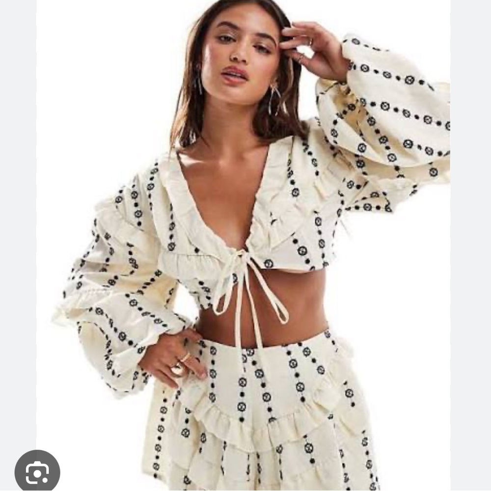 Embroidered Ruffle Crop Top - Picture 2 of 5